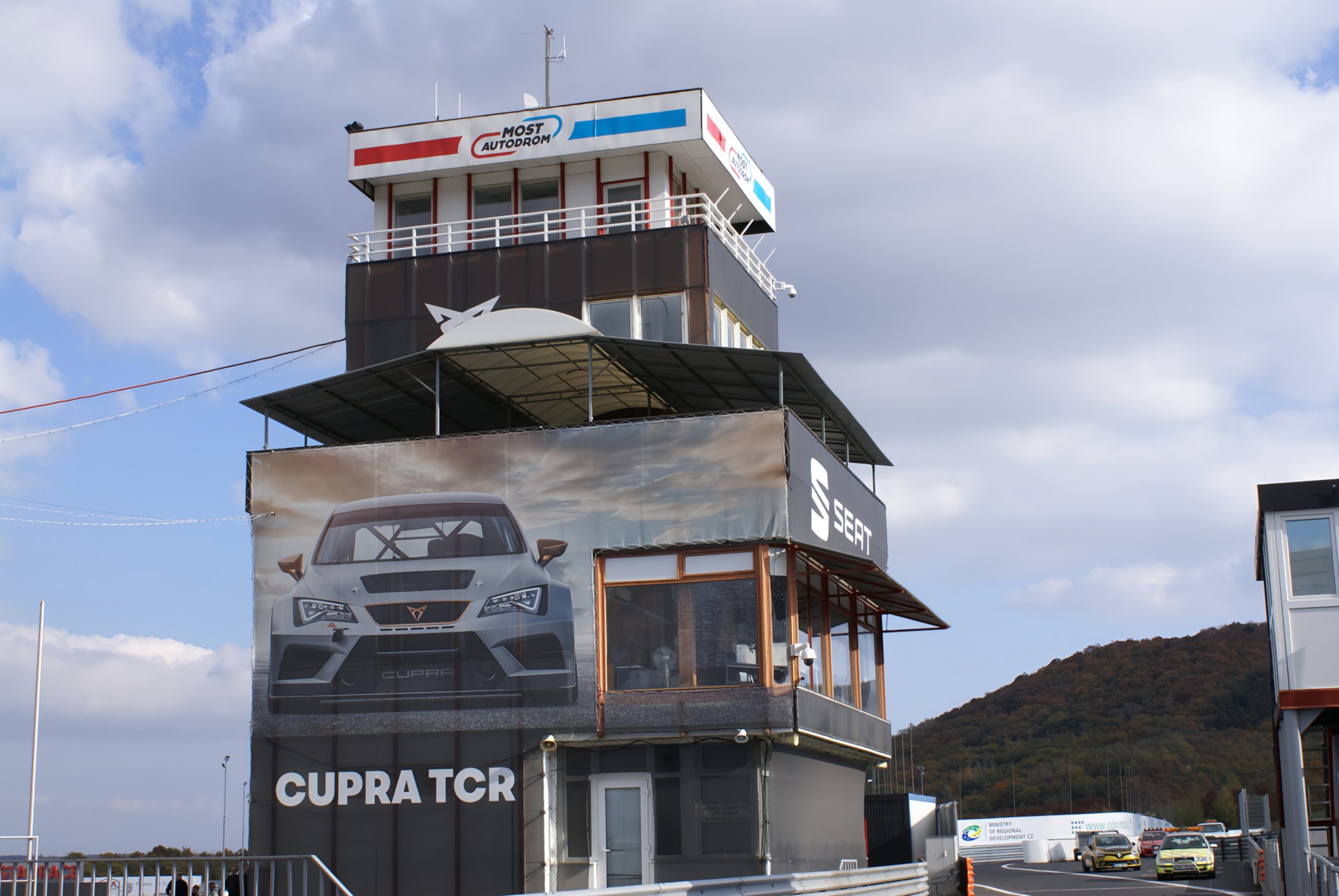 Tower am Autodrom Most